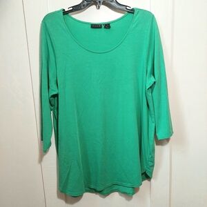 Tahari 1X Green Scoop Neck Top Plus Size 3/4 Sleeve Soft Minimalist Basic